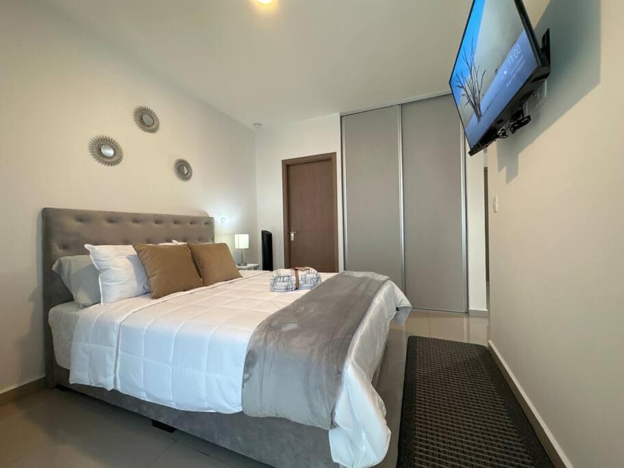 New Luxury 12th Floor Apartment San Jose (San Jose)
